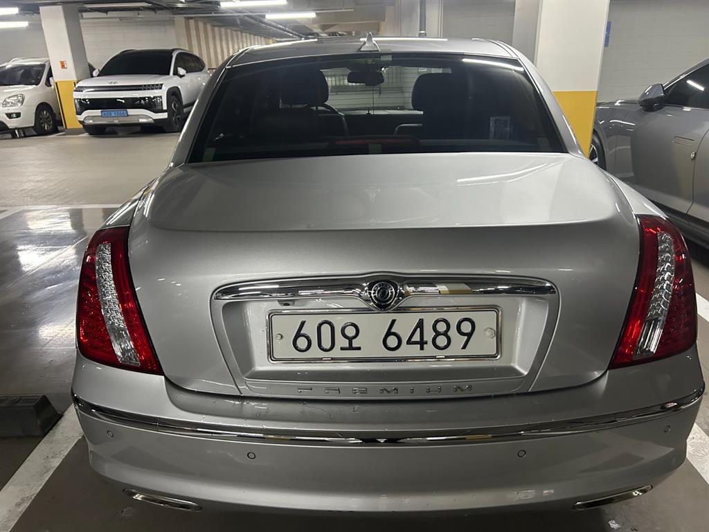 KIA Opirus - Vista 2