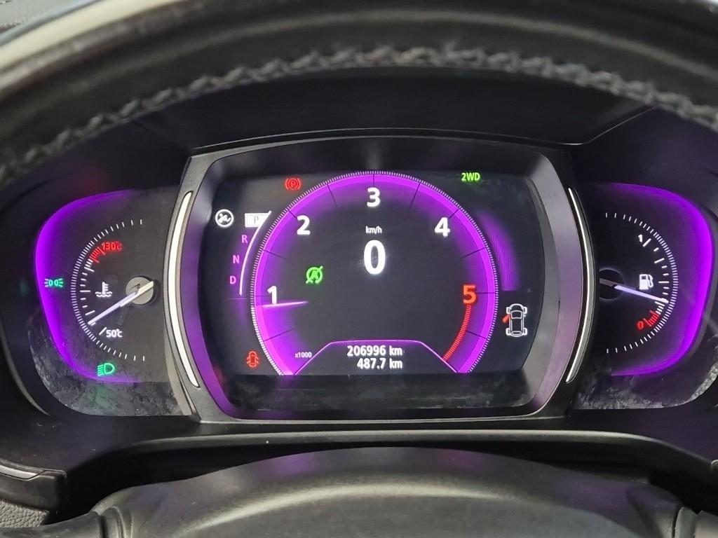 SAMSUNG QM6 - Vista 6