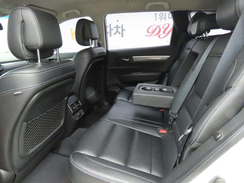 SAMSUNG QM6 - Vista 6