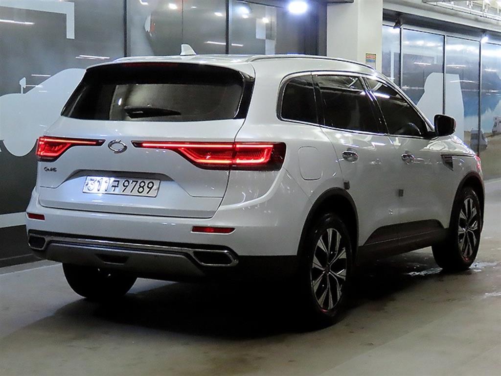 SAMSUNG QM6 - Vista 4