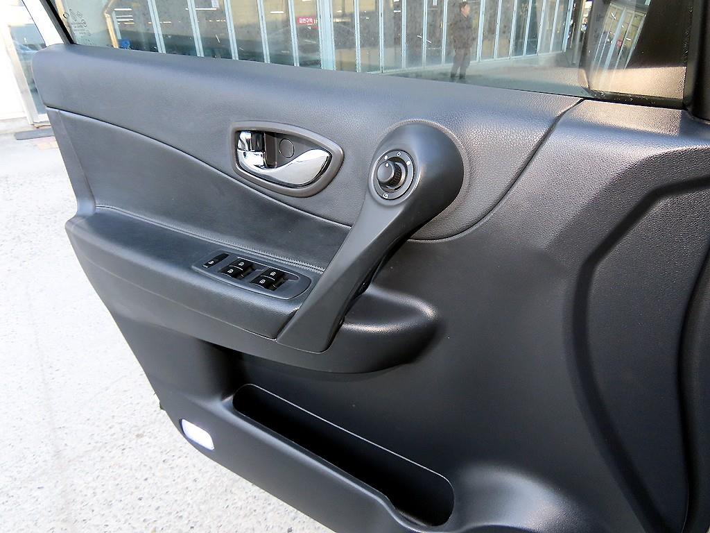 SAMSUNG QM5 - Vista 11