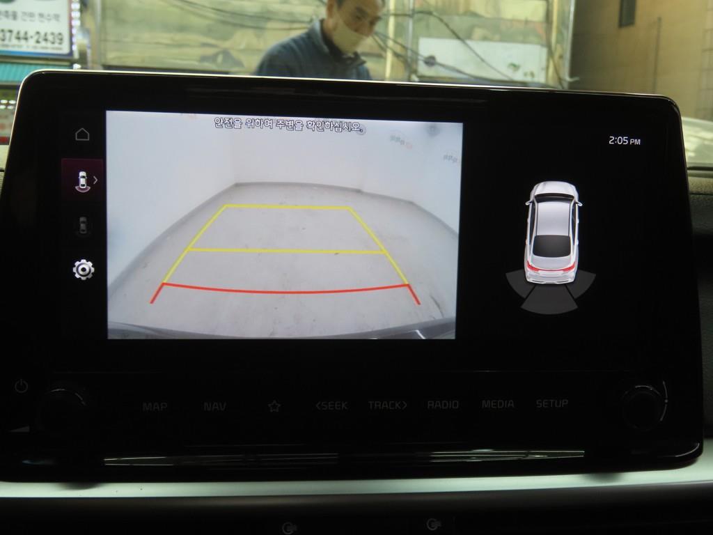 KIA K3 2022 Negro - Importación desde Corea - HF Imports Iquique - Foto 16