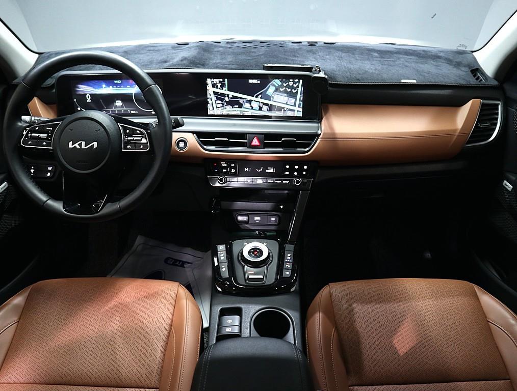 KIA Seltos - Vista 4