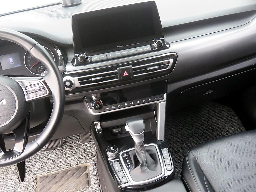 KIA Seltos - Vista 11