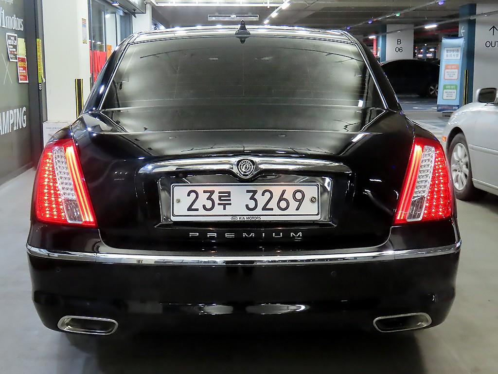 KIA Opirus - Vista 5