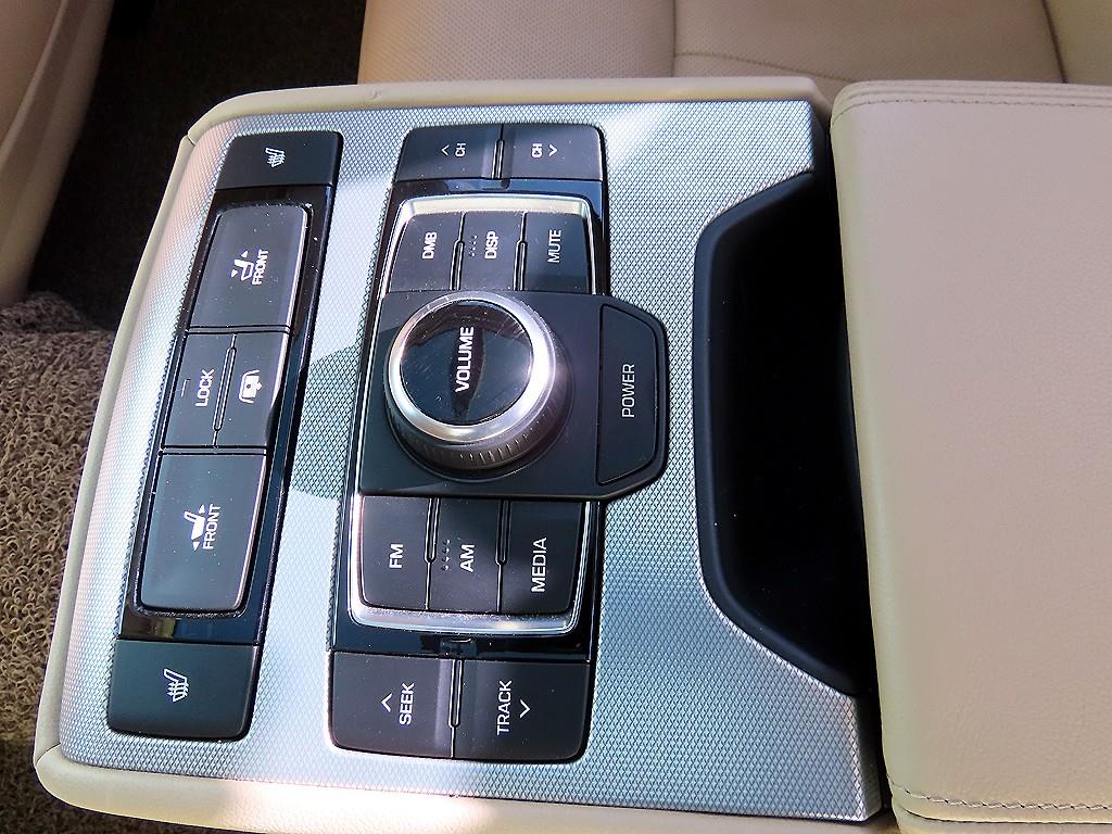 Genesis G80 2017 Blanco - Importación desde Corea - HF Imports Iquique - Foto 15