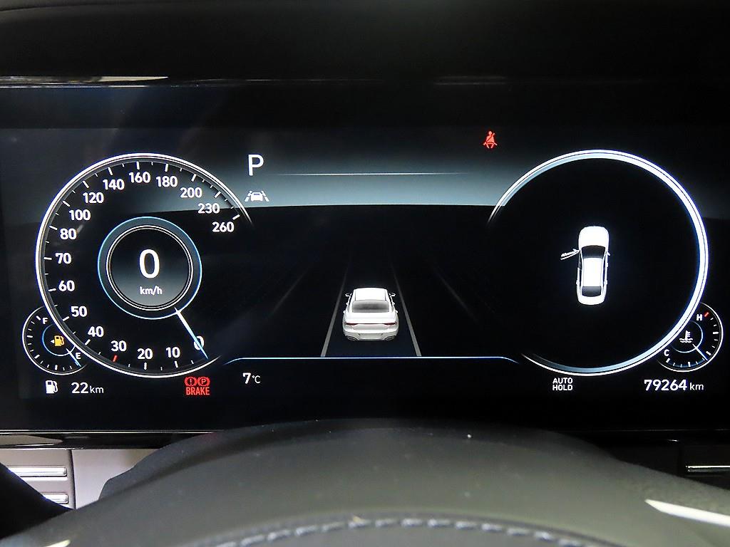 HYUNDAI Grandeur - Vista 9