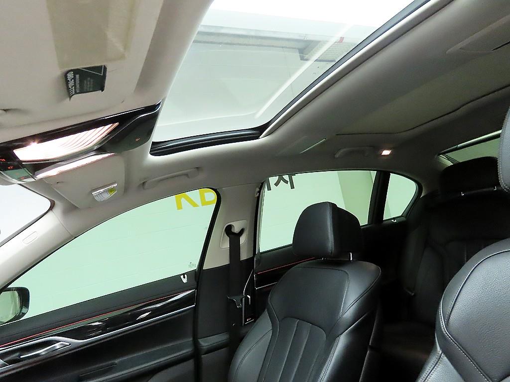 BMW 7 Series 2018 Negro - Importación desde Corea - HF Imports Iquique - Foto 16