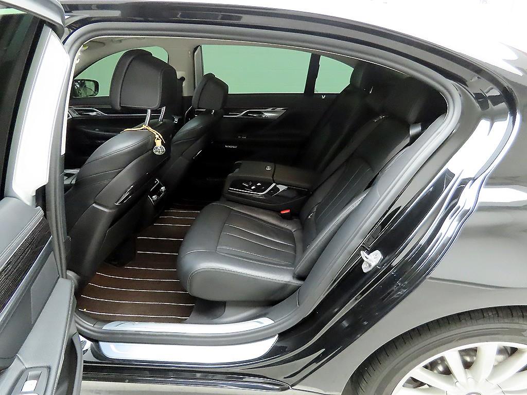 BMW 7 Series 2018 Negro - Importación desde Corea - HF Imports Iquique - Foto 13