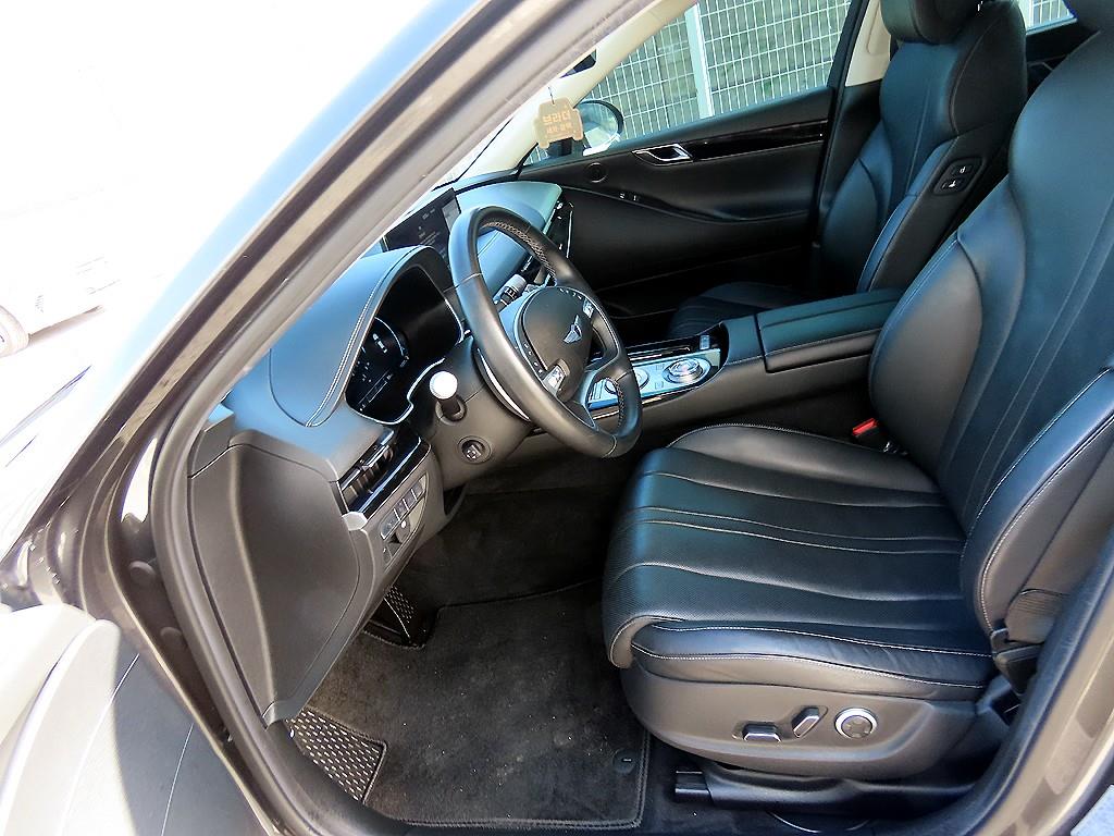 Genesis G80 - Vista 5