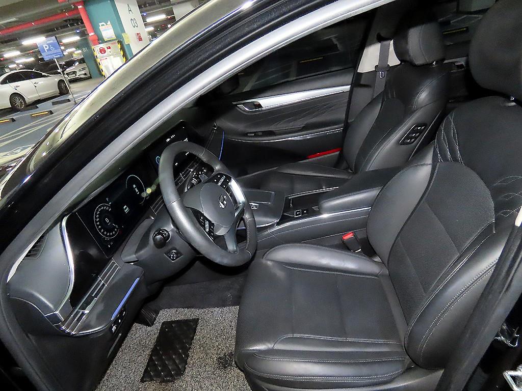 HYUNDAI Grandeur - Vista 6