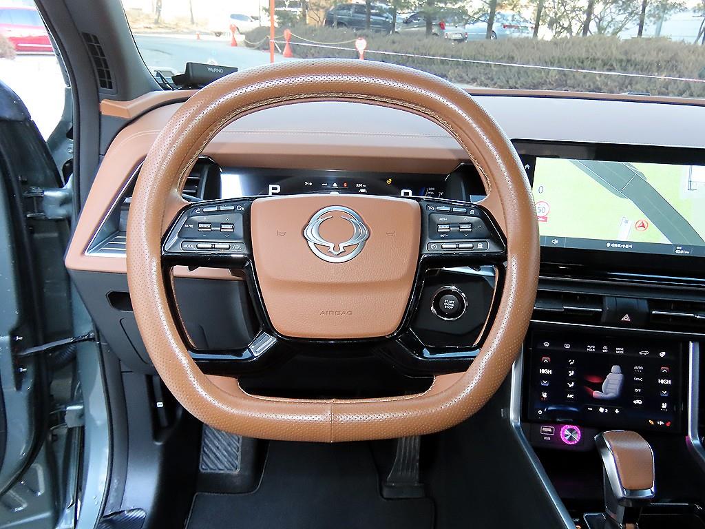 Ssangyong Torres - Vista 8