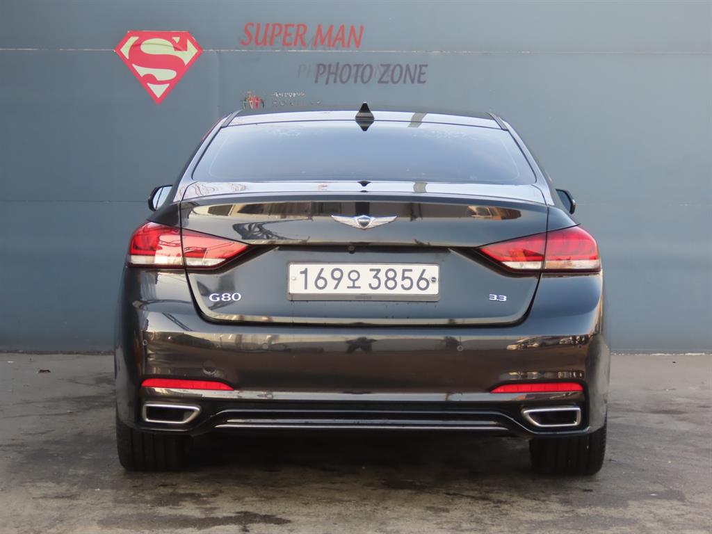 Genesis G80 - Vista 7