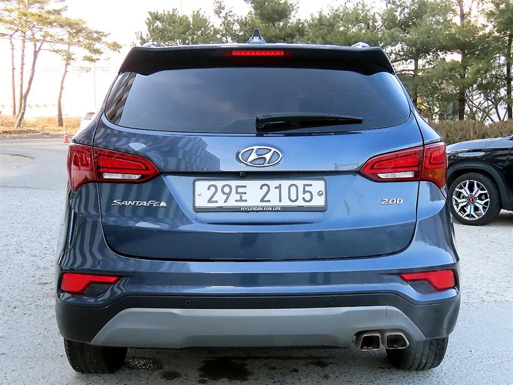 HYUNDAI Santa Fe - Vista 4