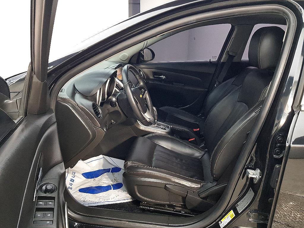 Chevrolet Cruise - Vista 8