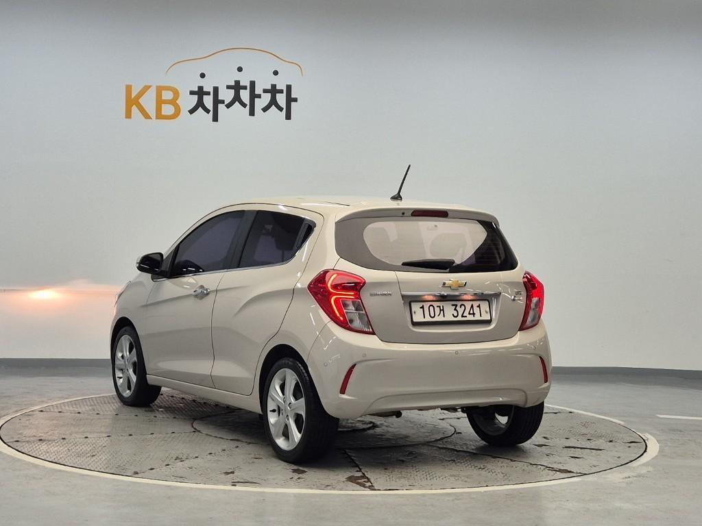 Chevrolet Spark - Vista 4