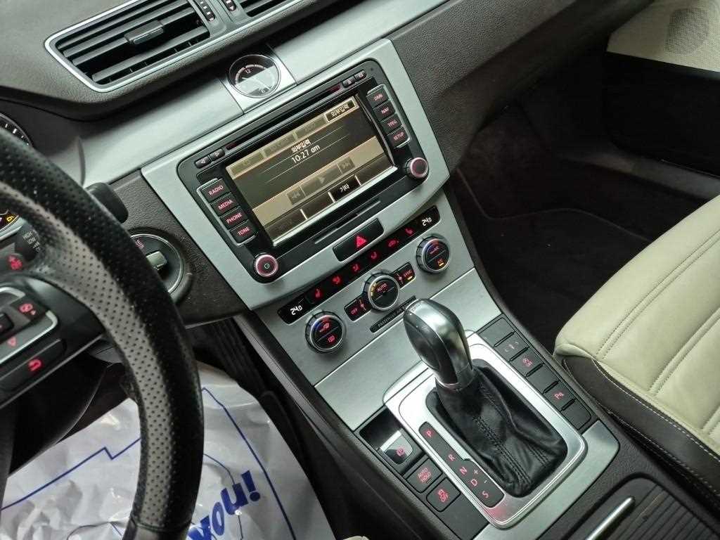 Volkswagen CC - Vista 10