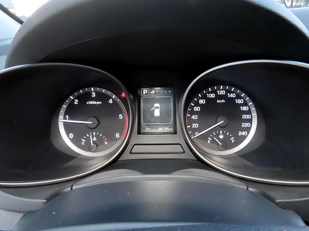 HYUNDAI Santa Fe - Vista 9
