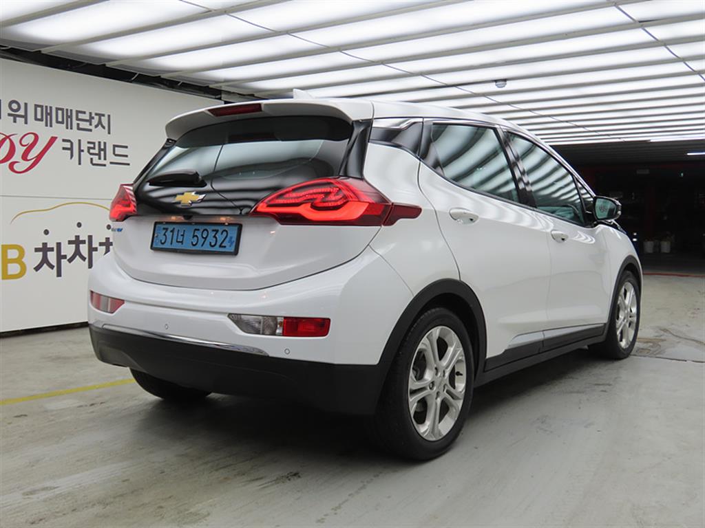 Chevrolet Bolt - Vista 4