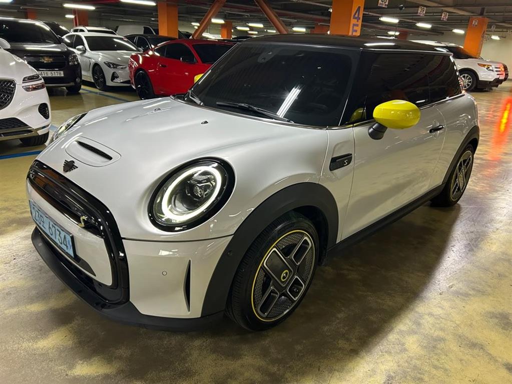 Mini Cooper Electric - Vista 2