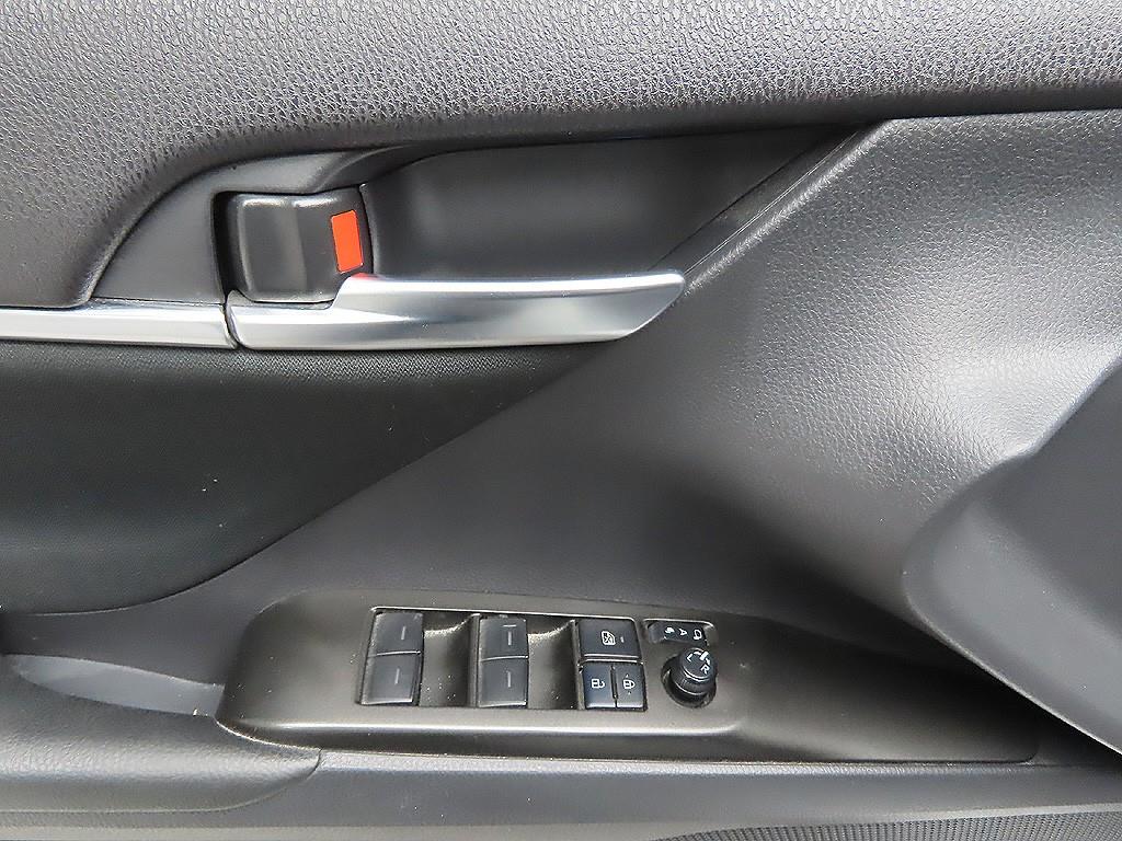 Toyota Camry 2024 Blanco - Importación desde Corea - HF Imports Iquique - Foto 10