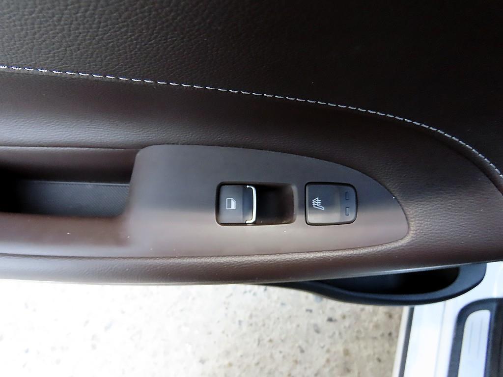 HYUNDAI Grandeur 2019 Blanco - Importación desde Corea - HF Imports Iquique - Foto 16