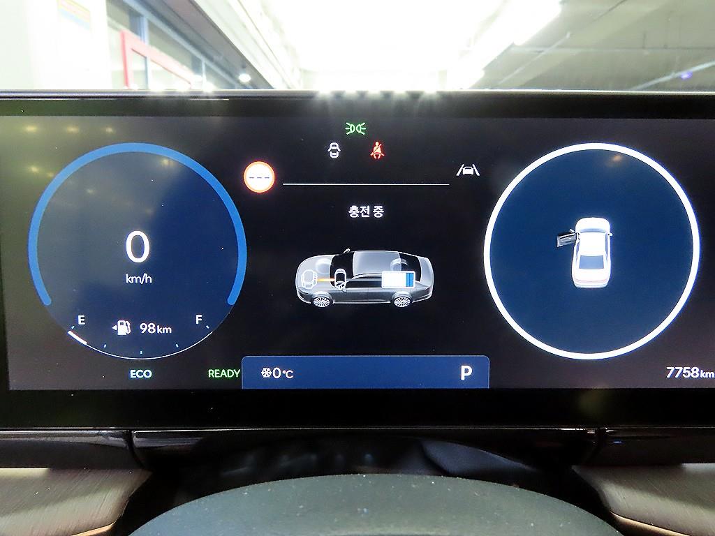 HYUNDAI Grandeur - Vista 9