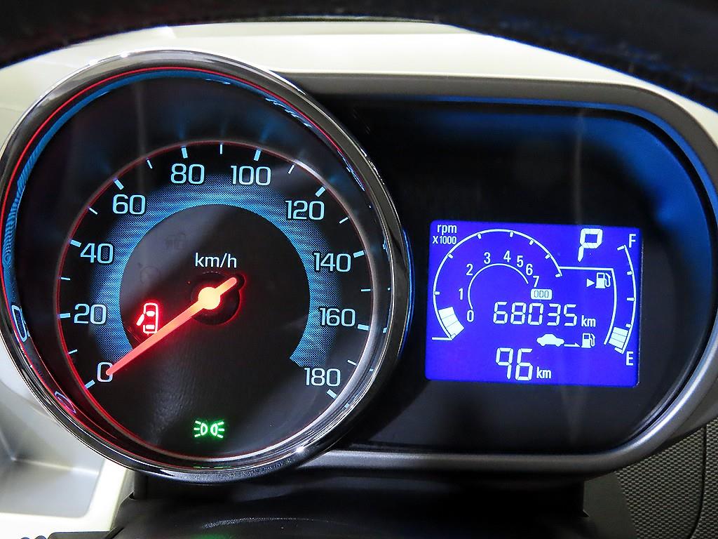 Chevrolet Spark - Vista 9