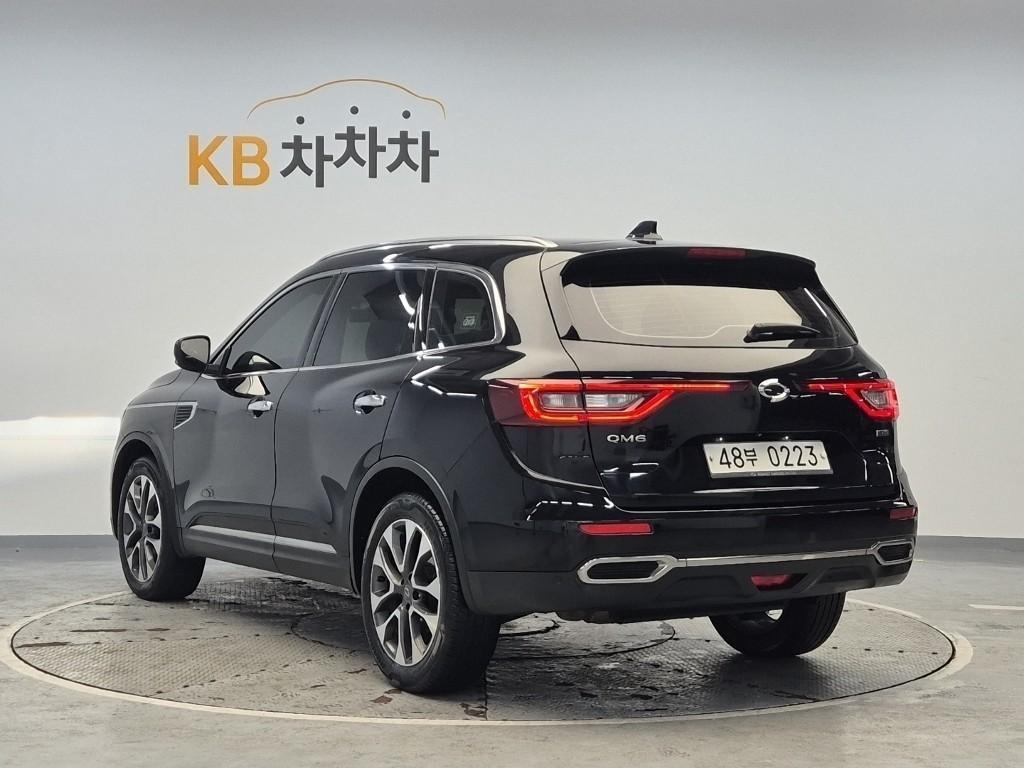 SAMSUNG QM6 - Vista 2