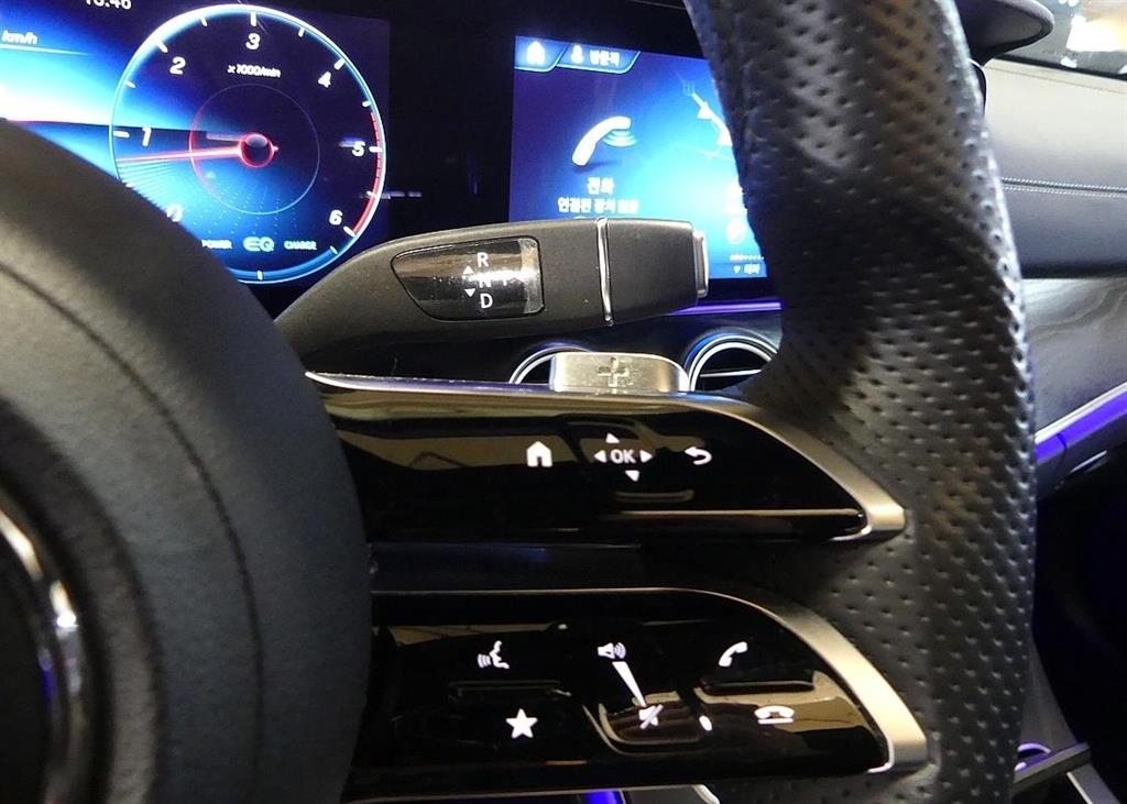 Mercedes Benz E class - Vista 7