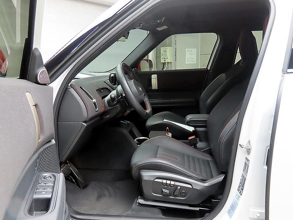 Mini Countryman - Vista 5