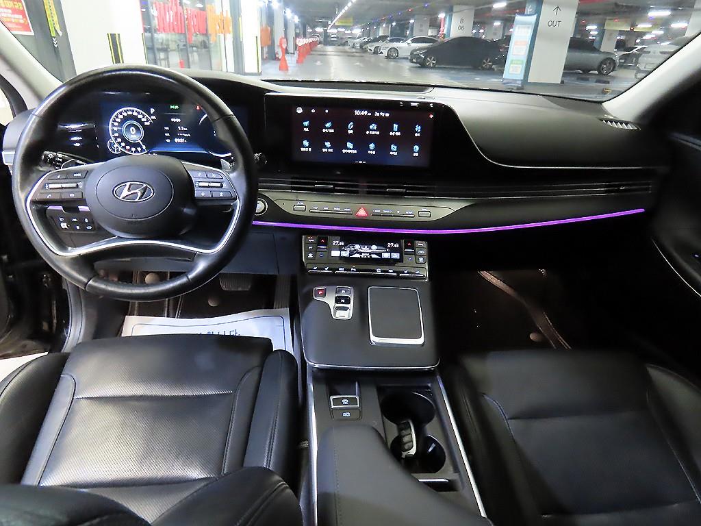 HYUNDAI Grandeur - Vista 10