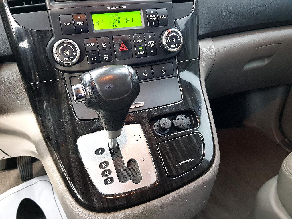 KIA Carnival 2014 Plateado - Importación desde Corea - HF Imports Iquique - Foto 14