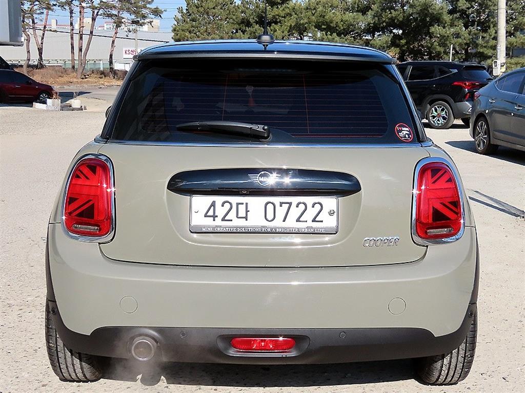 Mini Cooper - Vista 4
