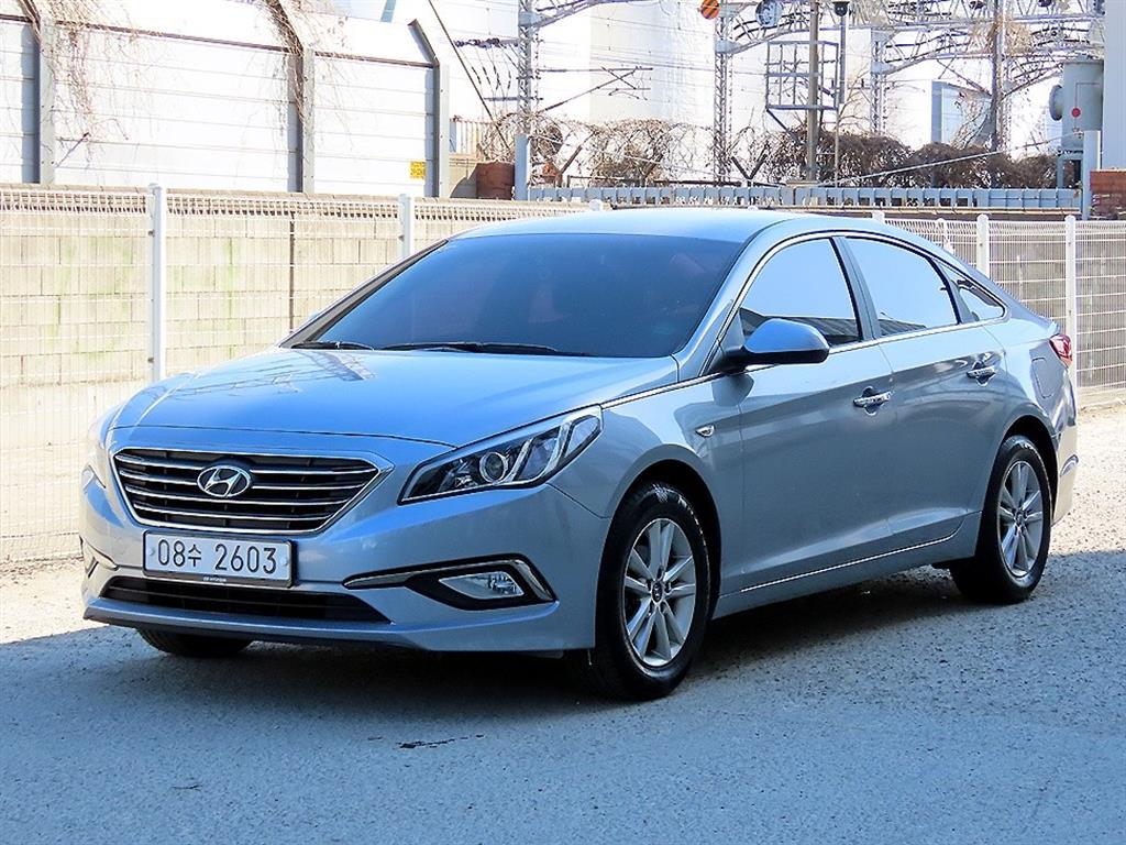 HYUNDAI Sonata - Vista 2