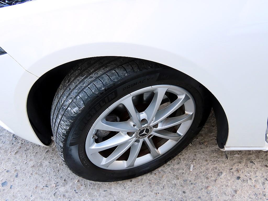 Mercedes Benz A Class 2020 Blanco - Importación desde Corea - HF Imports Iquique - Foto 17