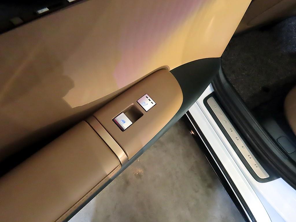 HYUNDAI Grandeur 2025 Blanco - Importación desde Corea - HF Imports Iquique - Foto 14