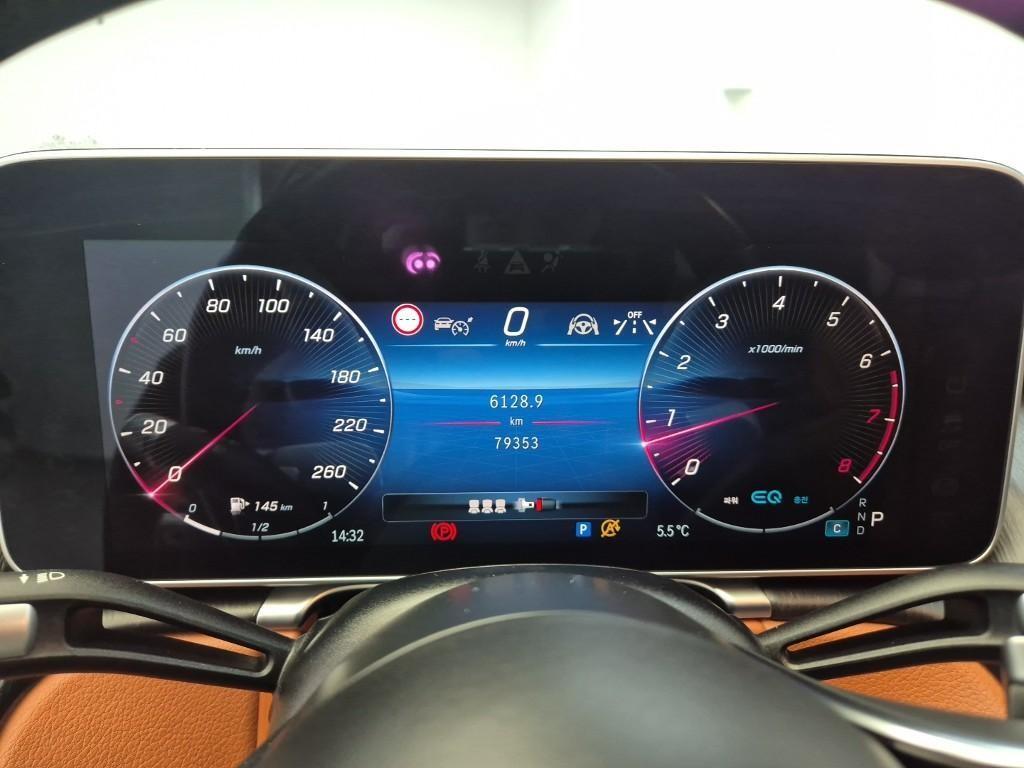 Mercedes Benz S Class - Vista 6