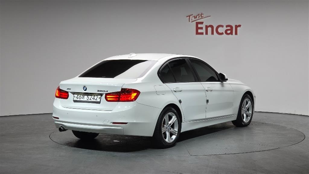 BMW 3 series - Vista 2