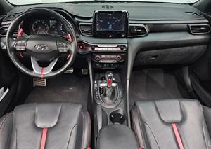 HYUNDAI Veloster - Vista 8
