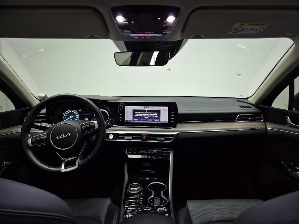 KIA K5 - Vista 7