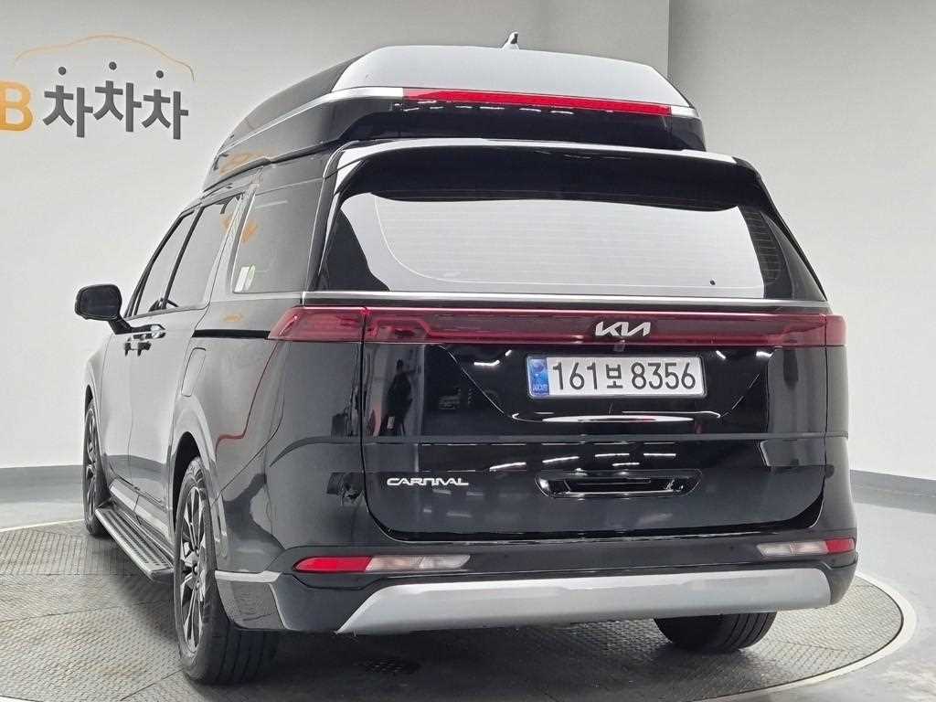 KIA Carnival - Vista 2