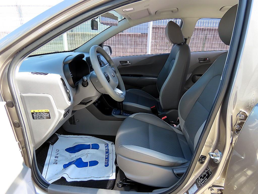 KIA Morning - Vista 5