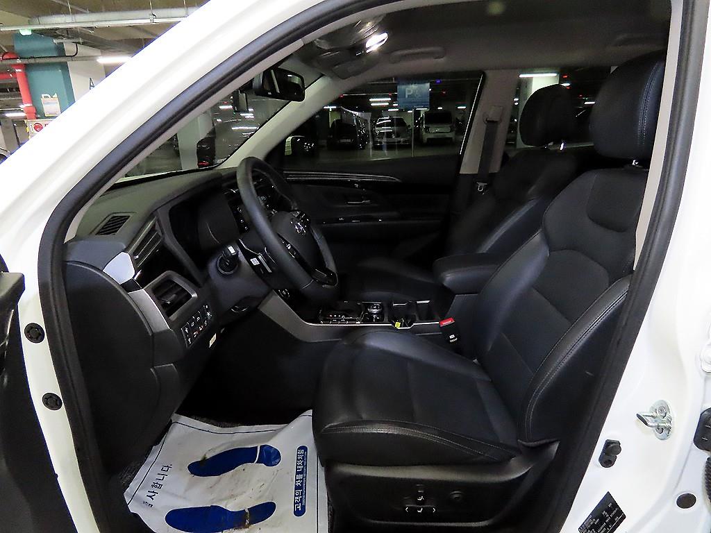 Ssangyong Korando - Vista 6