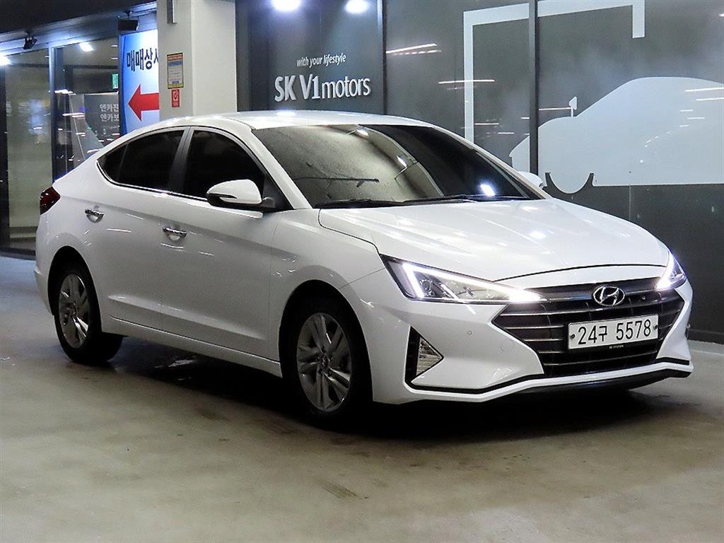 HYUNDAI Avante 2019 Blanco - Importación desde Corea - HF Imports Iquique - Foto 1