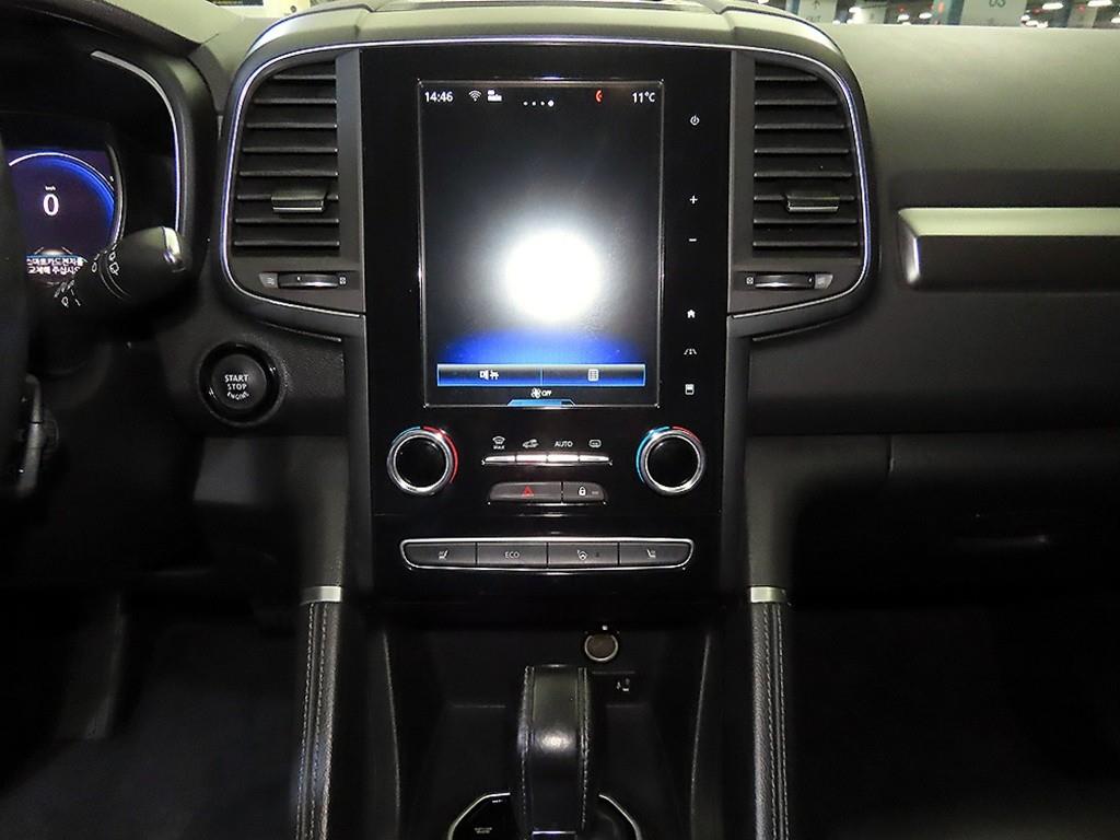 SAMSUNG QM6 - Vista 11