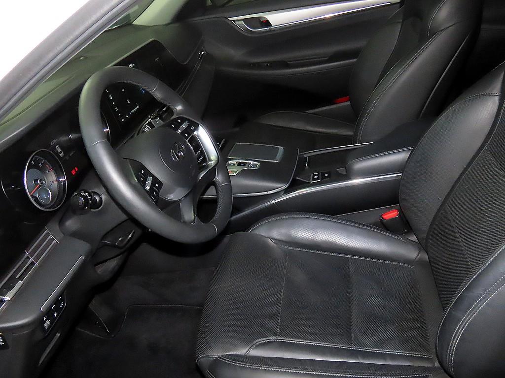 HYUNDAI Grandeur - Vista 6