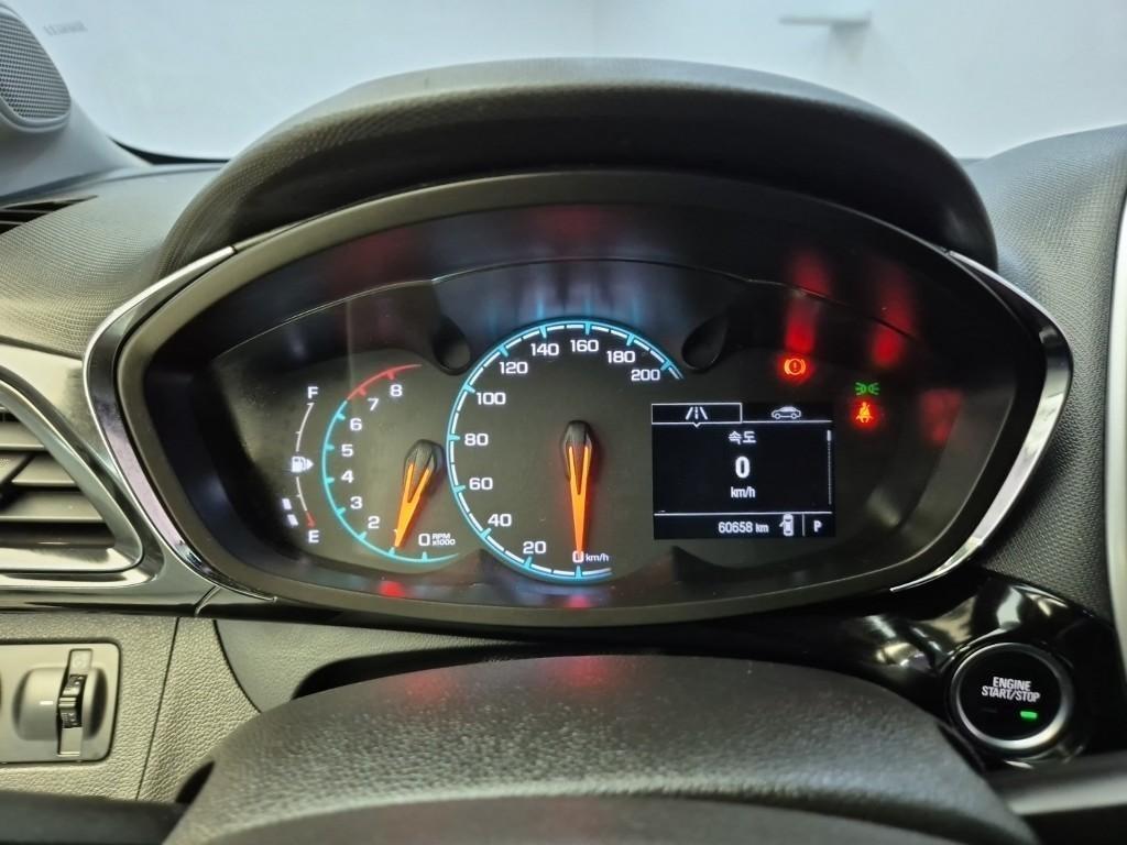 Chevrolet Spark - Vista 5