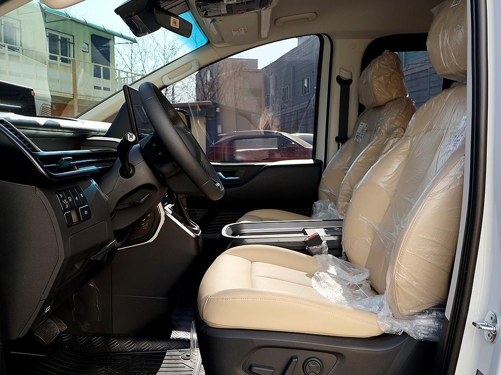 HYUNDAI Staria 2026 Blanco - Importación desde Corea - HF Imports Iquique - Foto 11