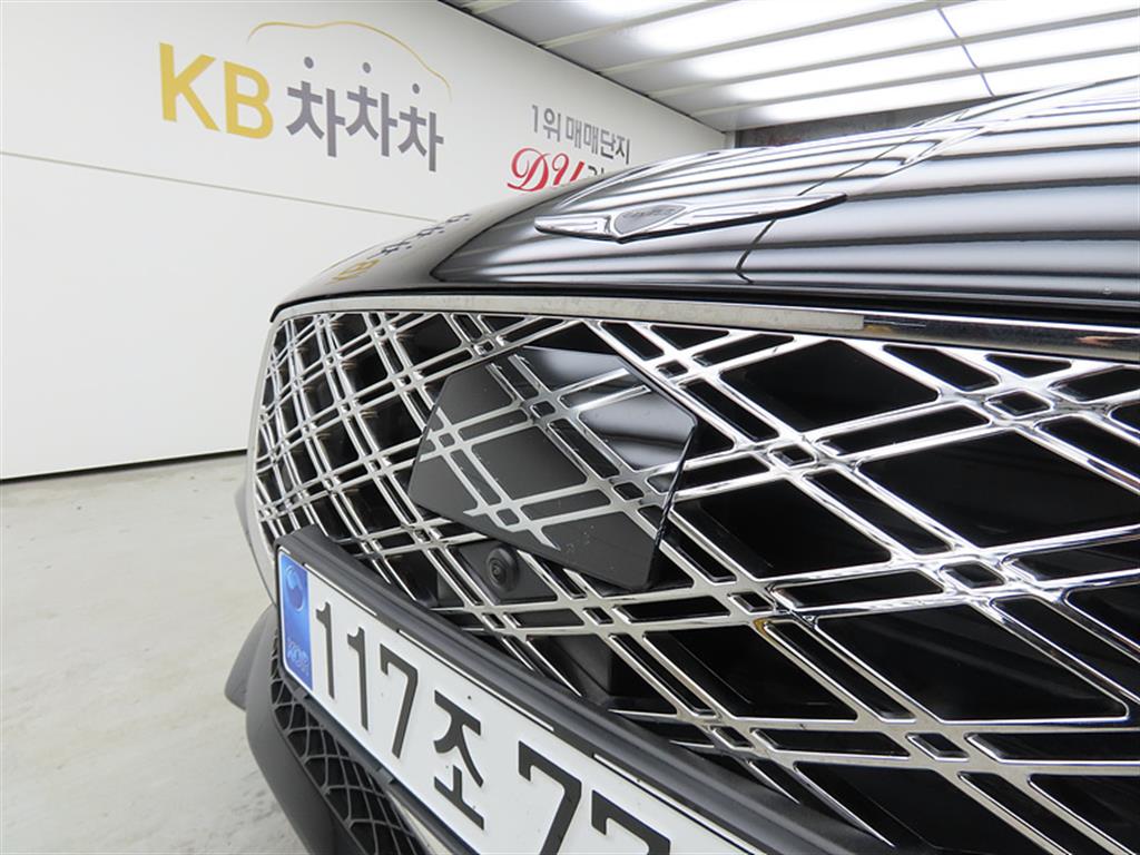 Genesis G80 2025 Negro - Importación desde Corea - HF Imports Iquique - Foto 16